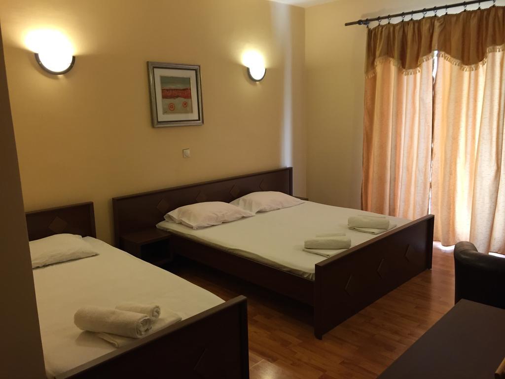 Firenze Apartments Ulcinj Buitenkant foto