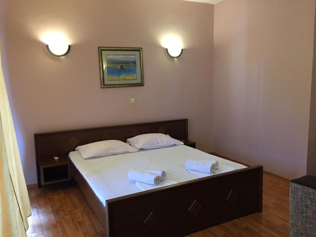 Firenze Apartments Ulcinj Buitenkant foto