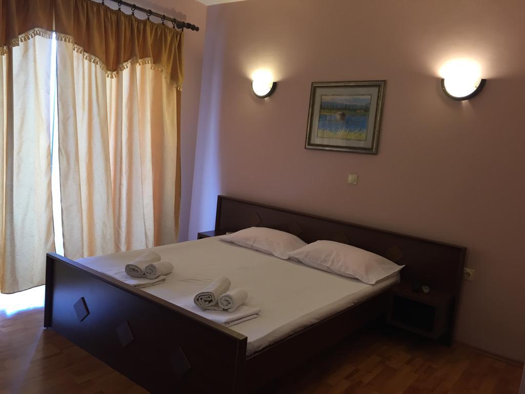 Firenze Apartments Ulcinj Buitenkant foto