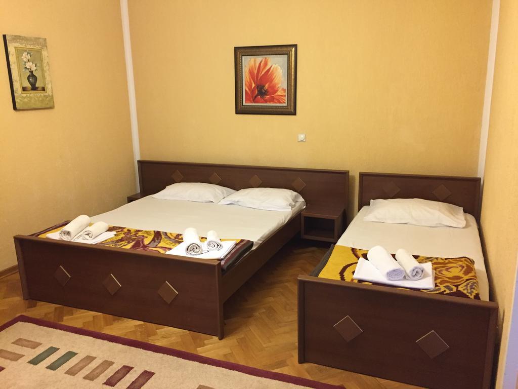 Firenze Apartments Ulcinj Buitenkant foto